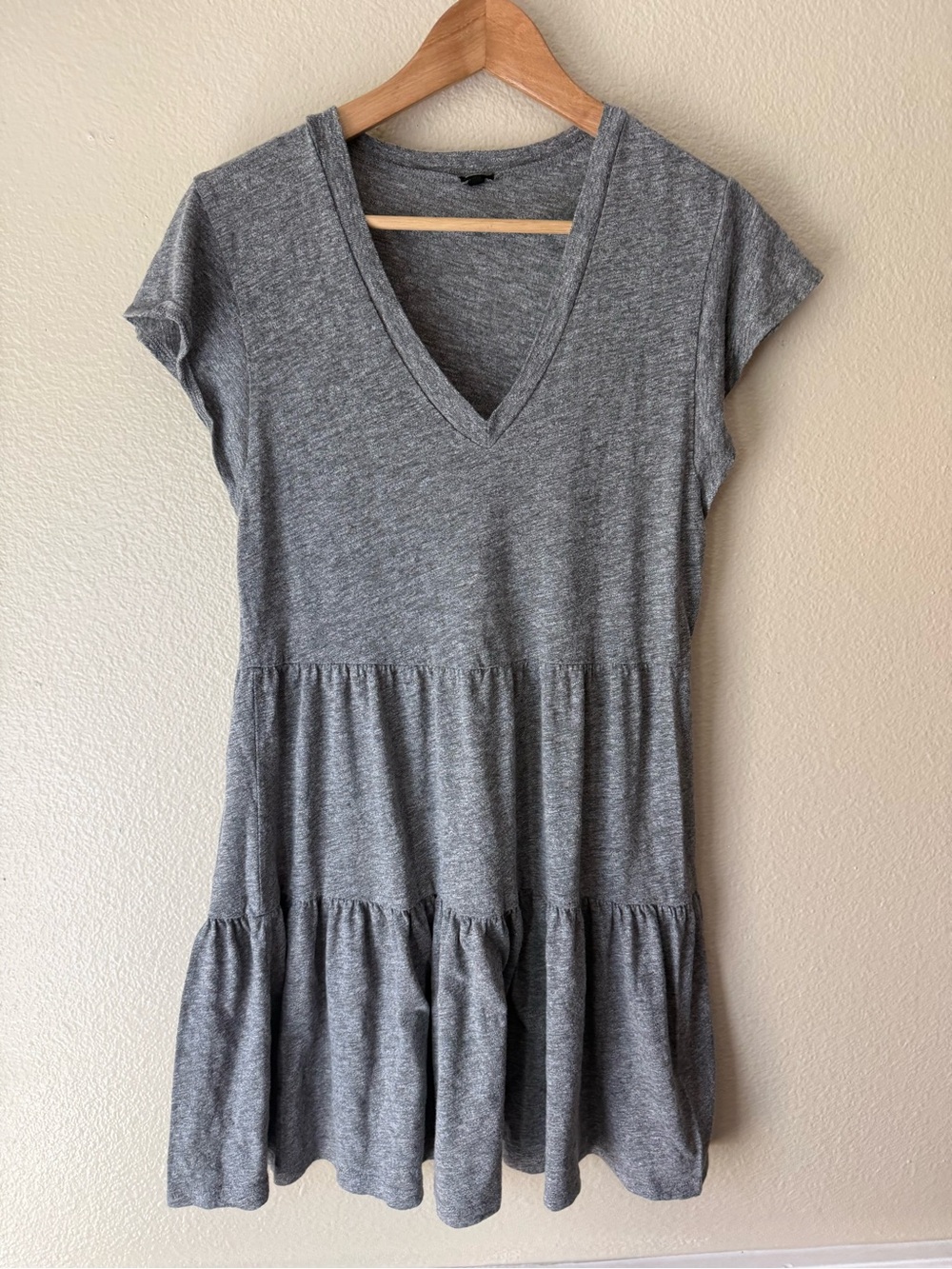 Monrow Heather Gray V-Neck Tiered Dress
